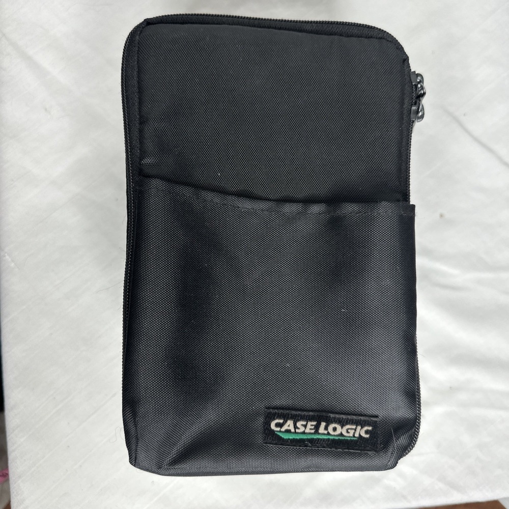 VTG Case Logic 15 CD Storage Travel Case - Zip Closure Exterior Pocket EUC